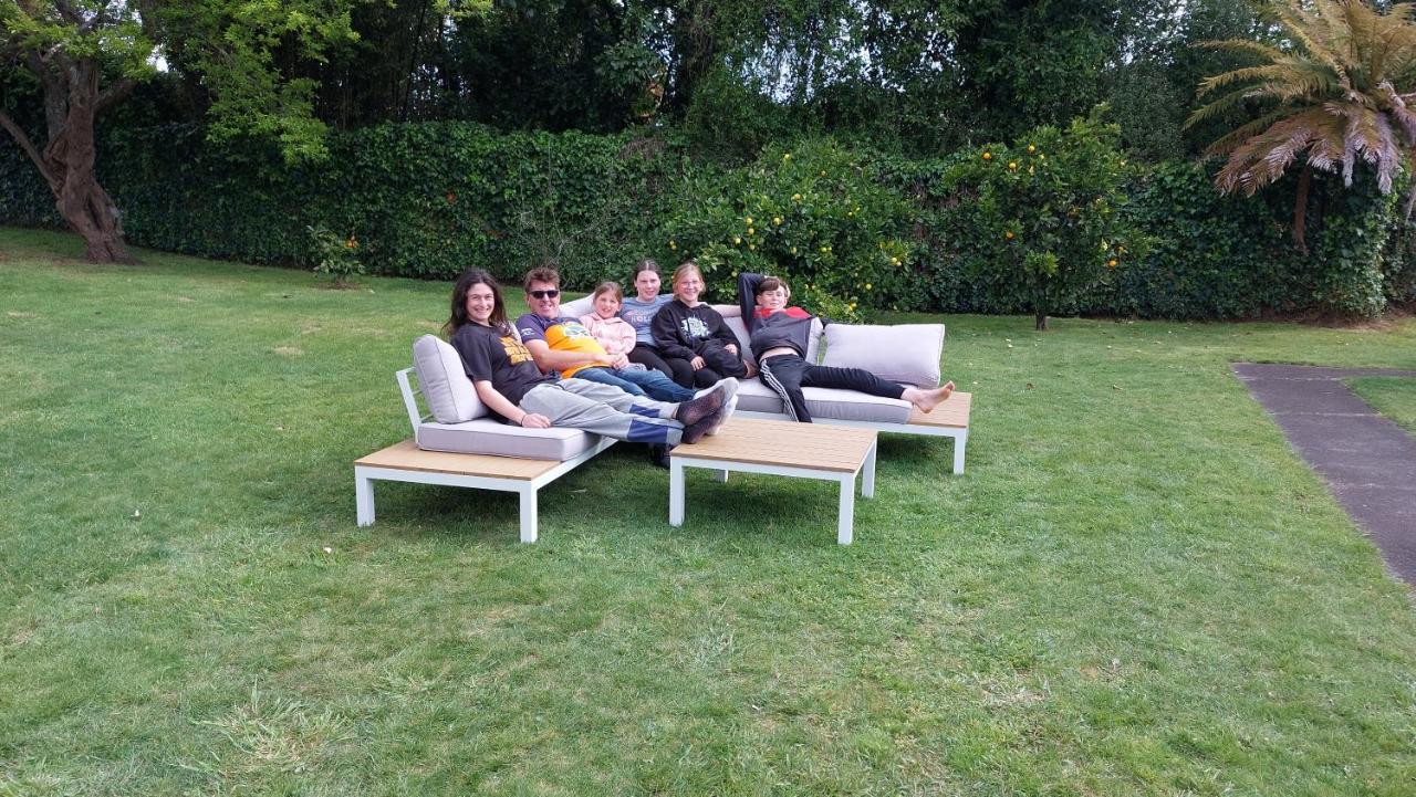 Bed And Breakfast Happy Home Taupo Accommodation Ngoại thất bức ảnh