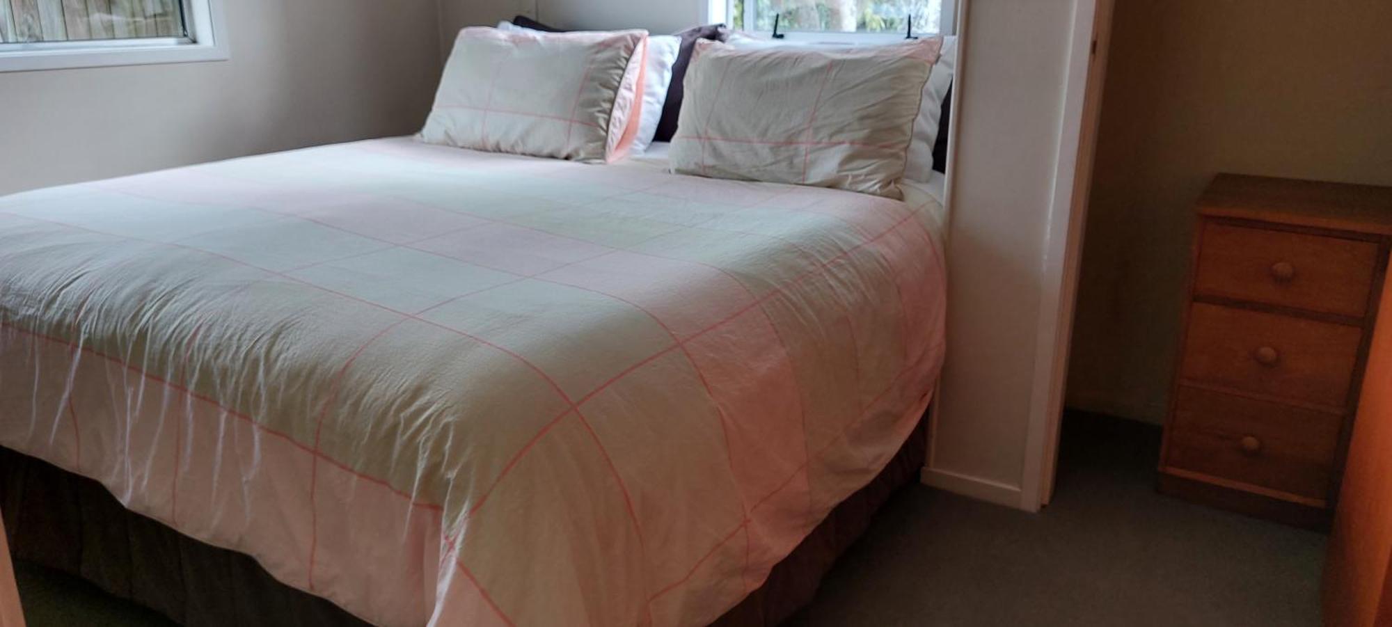 Bed And Breakfast Happy Home Taupo Accommodation Ngoại thất bức ảnh