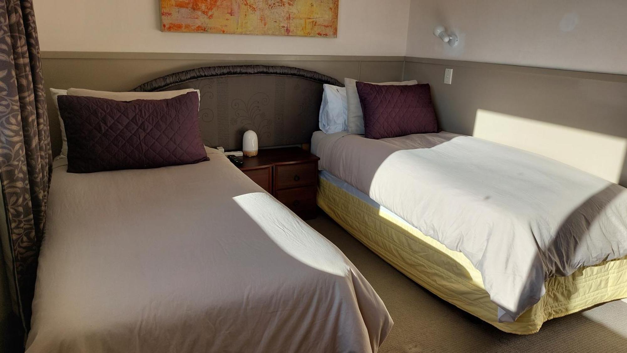 Bed And Breakfast Happy Home Taupo Accommodation Ngoại thất bức ảnh